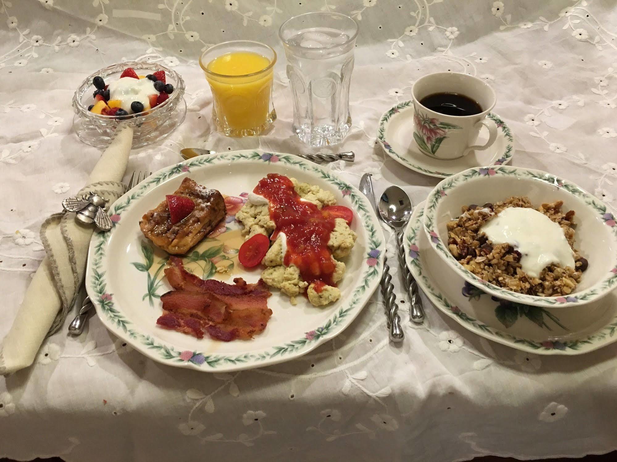 Burtonsville Ebenezer House Bed & Breakfast المظهر الخارجي الصورة